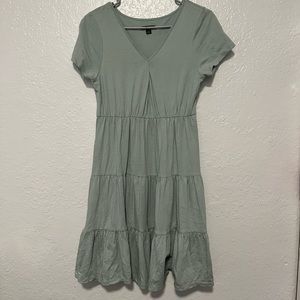 Medium Short Sleeve Dress
